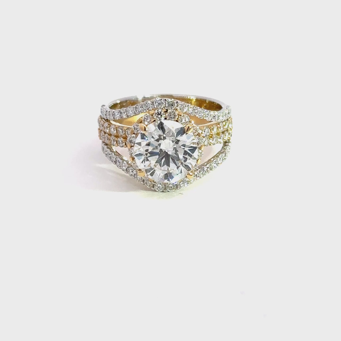 The Amara – Diamond Engagement Ring