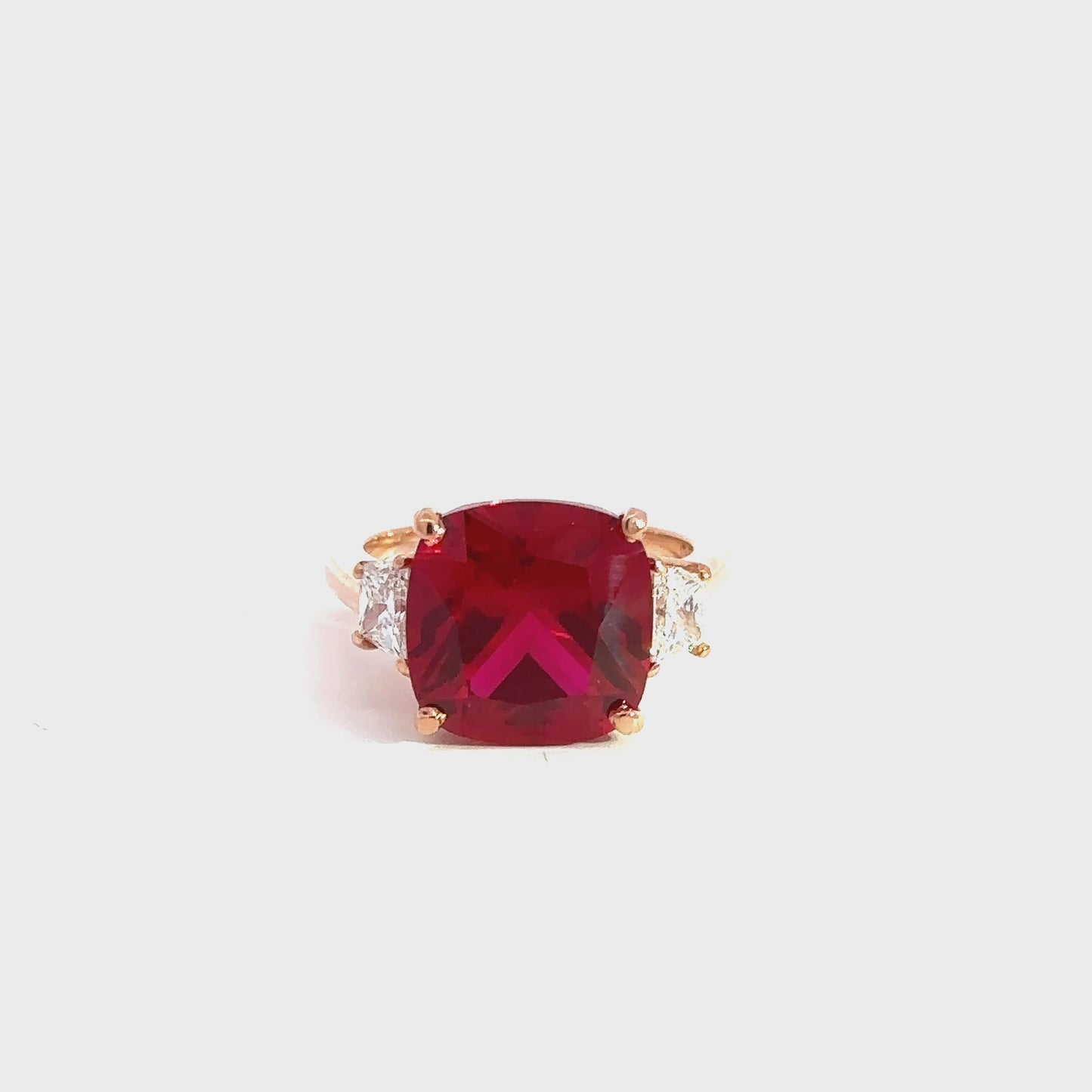 Ruby Ember – Three-Stone Ring
