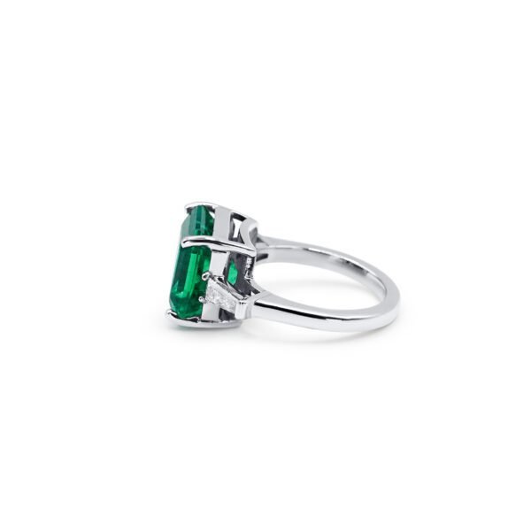 Colombian Emerald Ring with Baguettes - Image 2