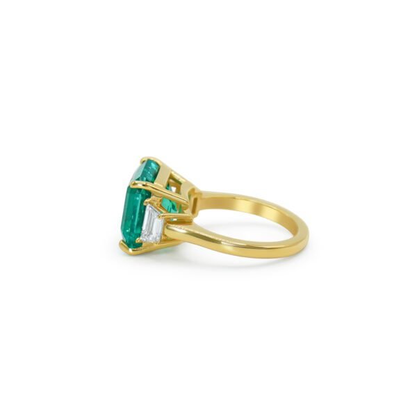 Asscher Cut Lab Emerald Ring with Epaulette side stones - Image 2