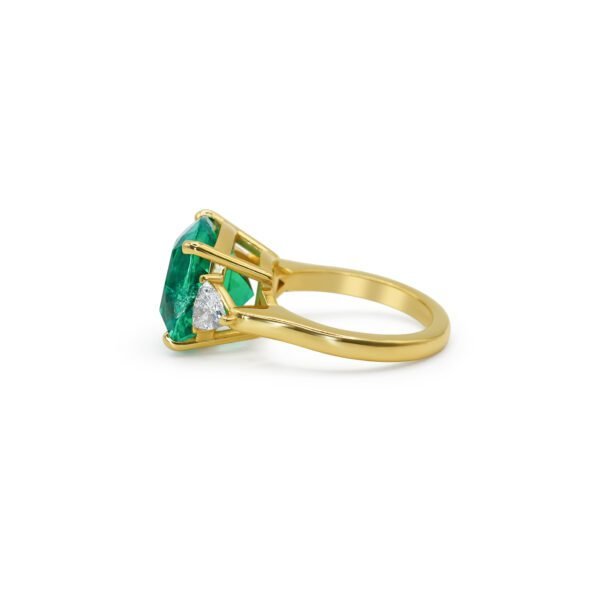 Cushion Emerald Ring with Diamond Trillions - Image 2